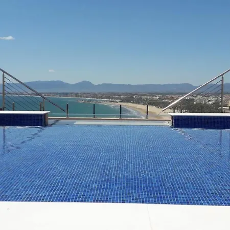 Vegas 4*