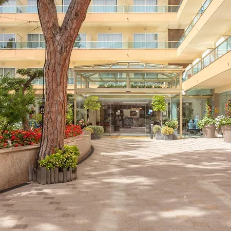 Hotel Vegas 4*